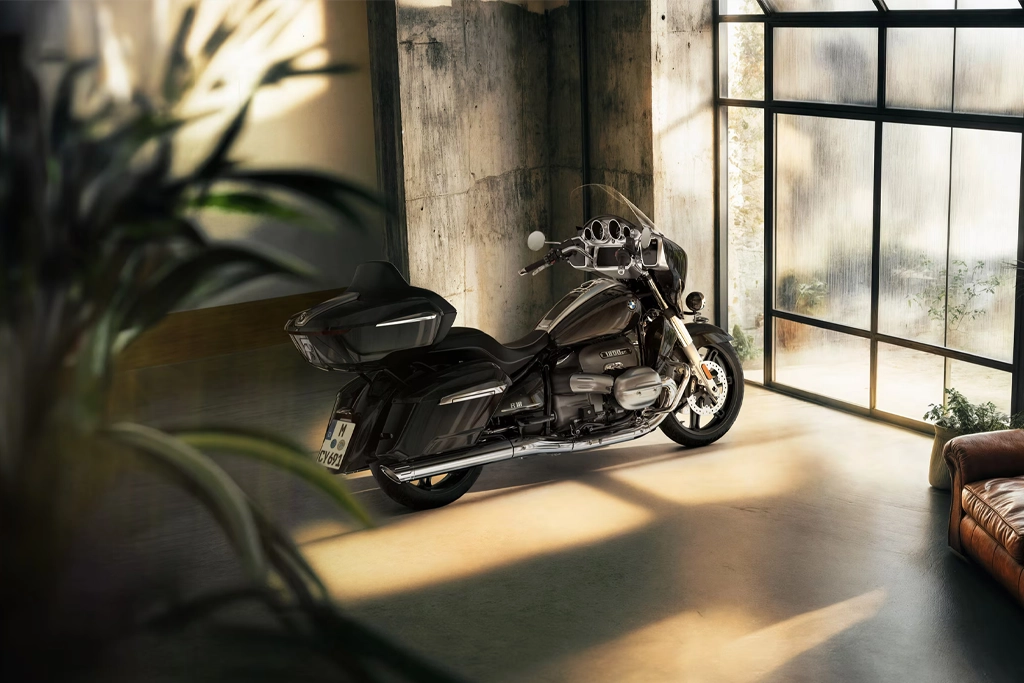 bmw_motorrad_r_18_transcontinental_banner_1273364250.webp