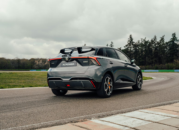 Vue arrière de la MG4 XPOWER